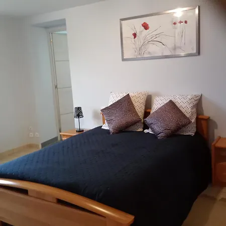 La Baraque Semesterbostad *